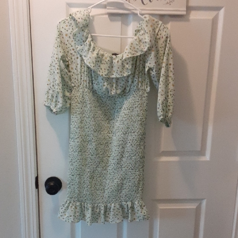Light Mint Floral Ruffle Dress